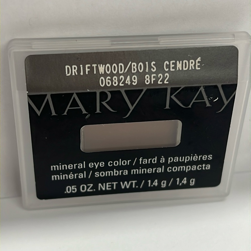 Mary Kay Mineral Eye Color Eyeshadow "Driftwood - New in Box